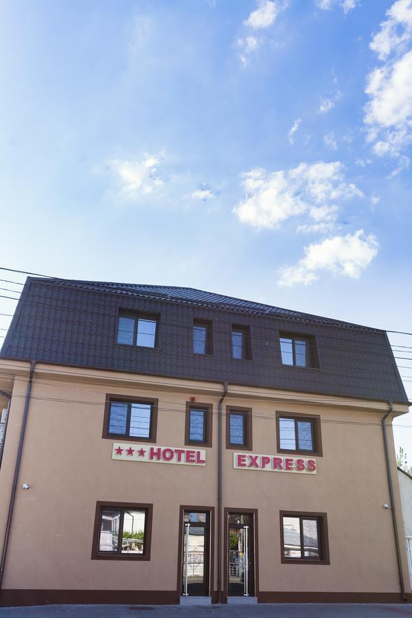 Express Residence Brăila Eksteriør billede